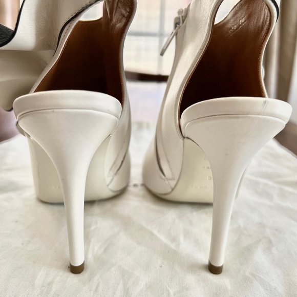 Balenciaga White Black Ruffle Peep Toe Heeled Booties - Size 38 - Picture 11 of 12